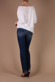  Top Pretty in a Bow | white