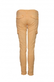  Cargo Houlihan |  yellow