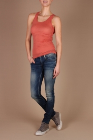  Singlet Muna | guava