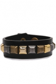 Leather bracelet With Studs | black