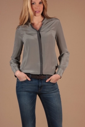 2ND DAY |  Silk blouse Gingerly | grey