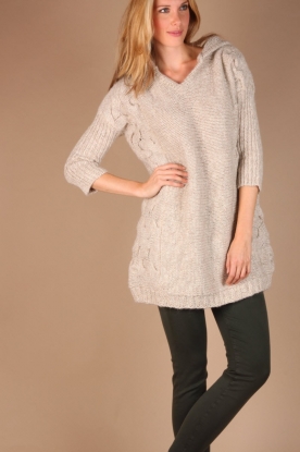 Not Shy |  Oversized sweater Mandy | ecru