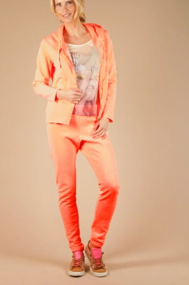 Leather Crown |  Cardigan Fex | neon orange