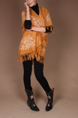 The Earlybirds of Los Angeles |  Wool poncho Sleeves | mustard