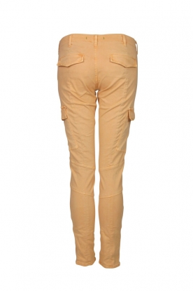  Cargo Houlihan |  yellow