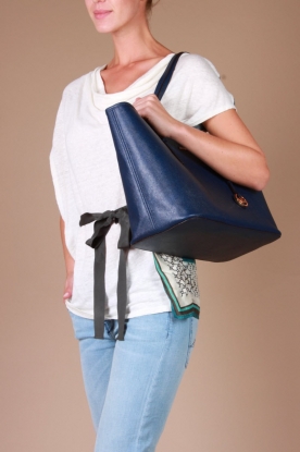 Michael Kors |  Leather bag Jet Set | navy