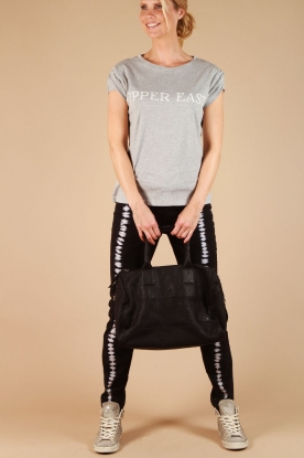 NIKKIE |  T-shirt Upper East | grey melange