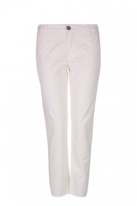 Chino Avery | creamy white