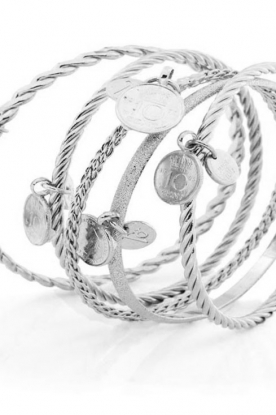 TOV ESSENTIALS |  Set of 5 Bangles | silver