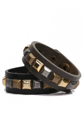Van Coesant | Leather bracelet With Studs | black