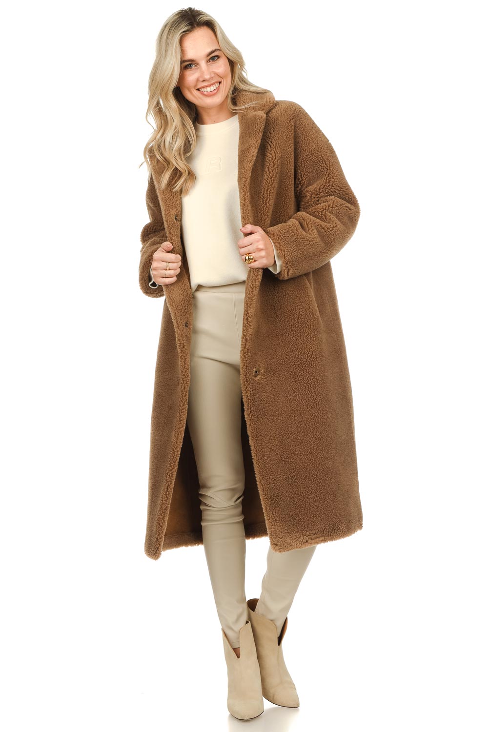 Reversible teddy coat Florance | camel | STUDIO AR | Little Soho