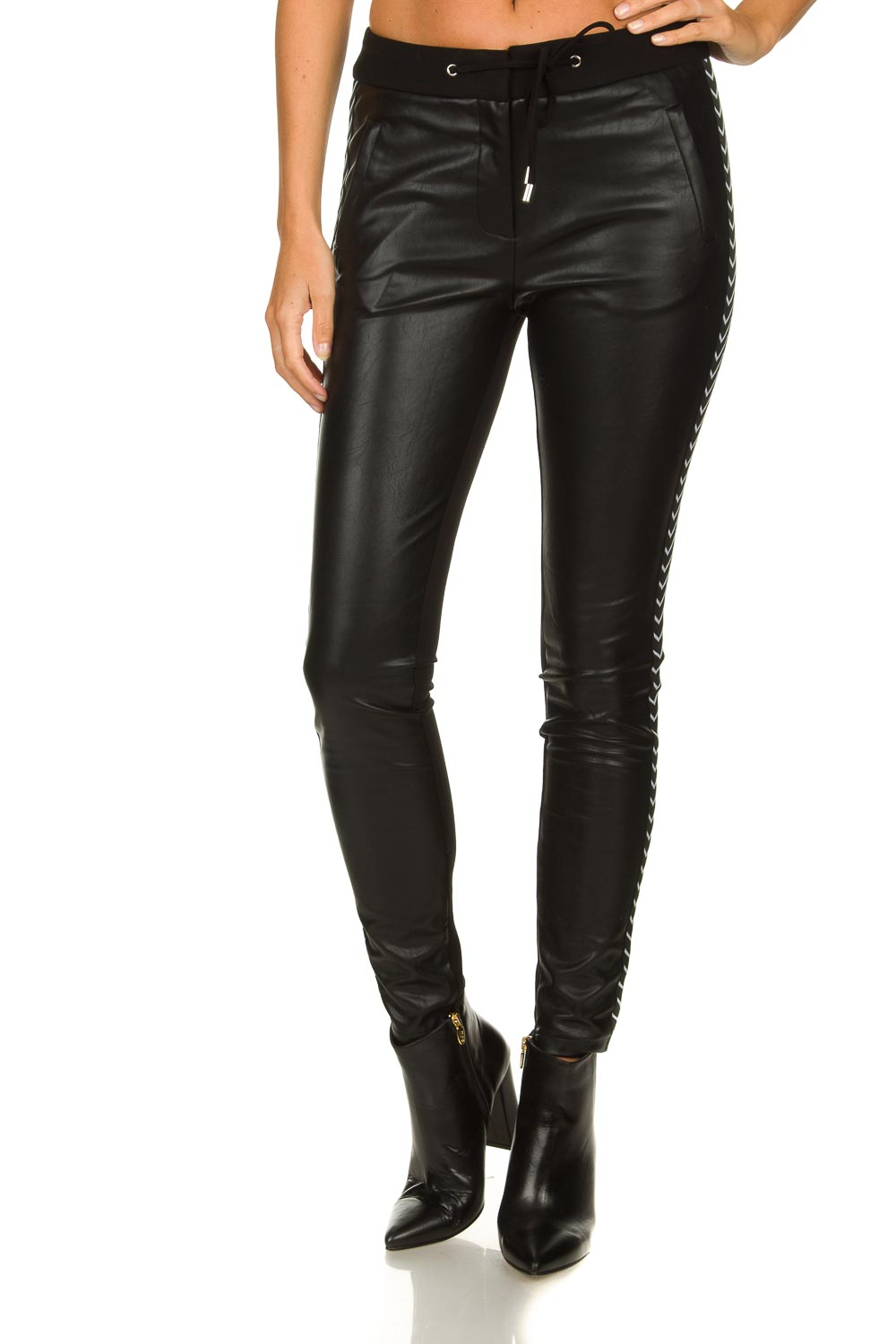 Faux leather pants Sosa | black 