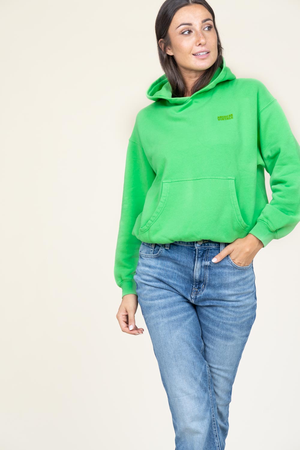 Zachte fleece hoodie Izubird | groen | American Vintage | Little Soho