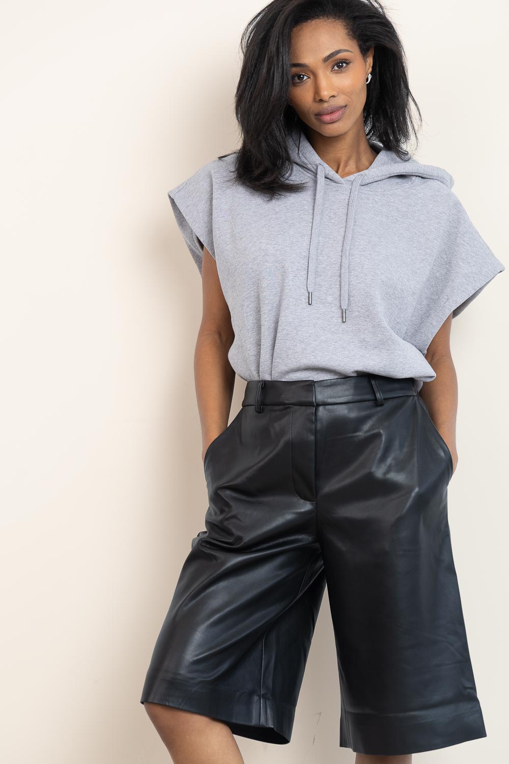 Faux leren bermuda short Avery | zwart | Dante6 | Little Soho