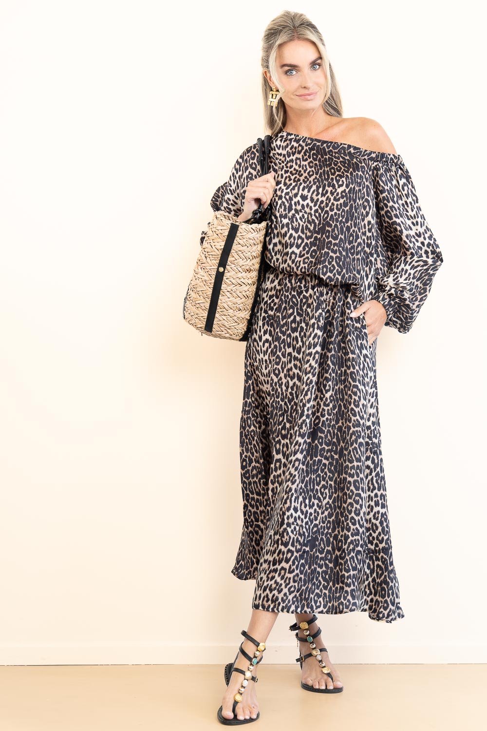 Look Off shoulder maxi dress Alaya