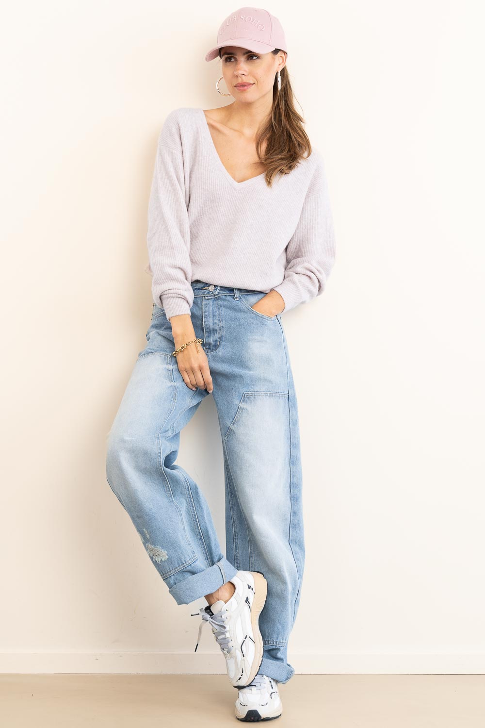 Look Soft knitted V-neck sweater Damsville
