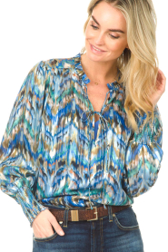 Dante 6 |  Blouse with print Glorie | blue  | Picture 5