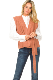 Dante 6 |  Knitted waistcoat Unga | camel  | Picture 2