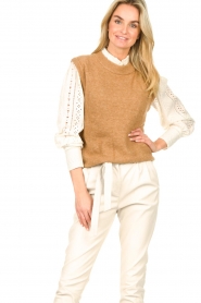 Knit-ted |  Knitted spencer Tess | camel  | Picture 4