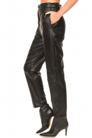 Twinset | Faux leather broek Verona | zwart   | Afbeelding 6
