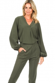 D-ETOILES CASIOPE |  Travelwear top with balloon sleeves Arudy | green  | Picture 5