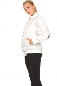 Goldbergh |  Quilted body warmer Ryann | white  | Picture 7