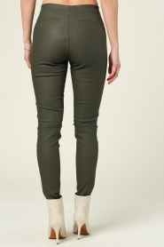 Knit-ted |  Faux leather leggings Amber | green   | Picture 6