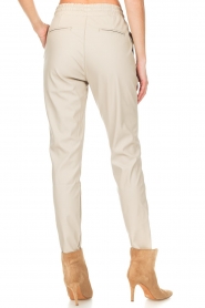 Knit-ted |  Faux leather joggers Colette | sand  | Picture 6