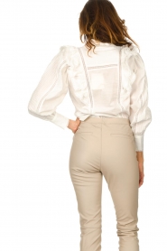 Magali Pascal | Ruches blouse Jacky | wit  | Afbeelding 7
