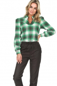 Dante 6 |  Checkered top with ruffles | green  | Picture 6