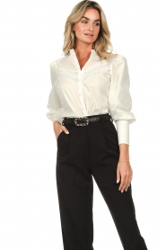 Dante 6 |   Embroidery blouse Marvelous | white   | Picture 6