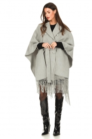 Kocca | Luxe cape jas Glaeda | grijs   | Afbeelding 5