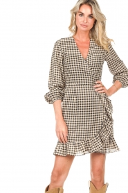 Freebird |  Checkered wrap dress Rosy | yellow  | Picture 4