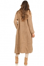 Kocca |  Long knitted cardigan Garkal | camel  | Picture 7