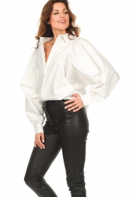 Silvian Heach |   Blouse with batwing sleeves Lamarsa | white  | Picture 7