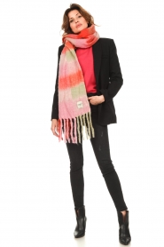 Moment Amsterdam |  Checkered scarf June | pink  | Picture 2