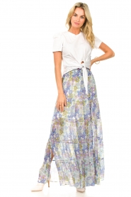 Silvian Heach :  Maxi skirt with floral print Quinghai | Violet - img4