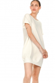 Blaumax |  Sweater dress Queens | white  | Picture 4