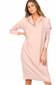 Blaumax |  Hooded sweater dress Saskia | pink  | Picture 2