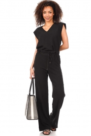 Dante 6 |  Wide trousers with pleated effect Lou | black  | Picture 3