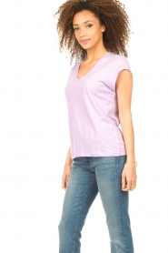 CC Heart |  T-shirt with V-neck Vera | purple  | Picture 5