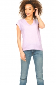 CC Heart |  T-shirt with V-neck Vera | purple  | Picture 3