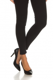 Noe |  Embossed leather pumps Nicole | black  | Picture 3