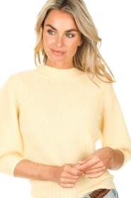 Second Female :  Knitted sweater Brooky | yellow - img8
