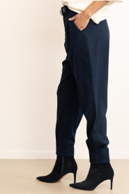 Copenhagen Muse |  High waist barrel trousers Tailor | dark blue | Picture 7