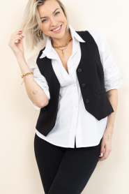 Copenhagen Muse |  Waistcoat with V-neck Tailor | black | Picture 2