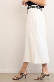 Copenhagen Muse | Kokerrok met split Tailor | naturel | Afbeelding 7