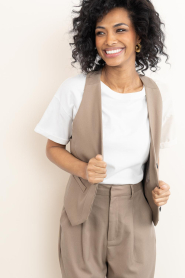 Copenhagen Muse |  Waistcoat with V-neck Tailor | beige | Picture 4