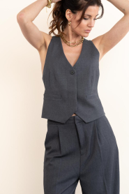 Copenhagen Muse |  Waistcoat with V-neck Tailor | grey  | Picture 7