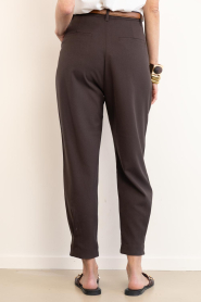 Copenhagen Muse |  High waist barrel trousers Tailor | dark brown | Picture 6